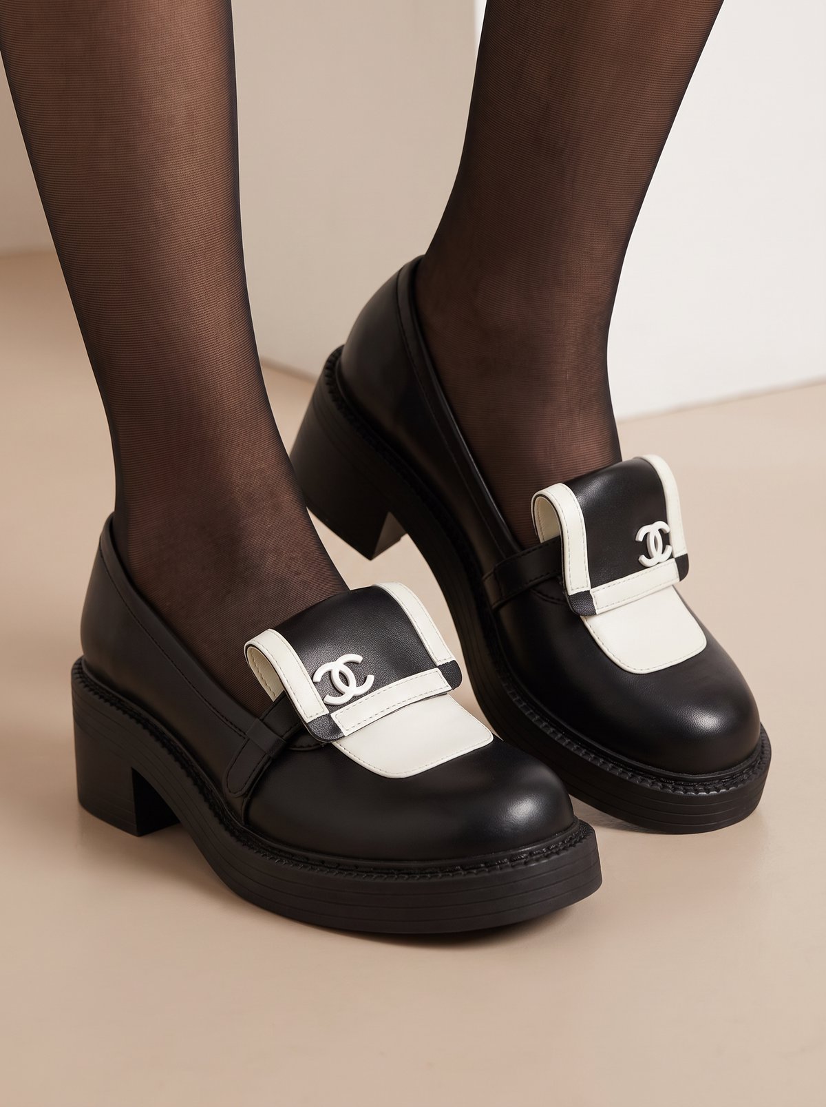 Лоферы Chanel, размер EUR 40