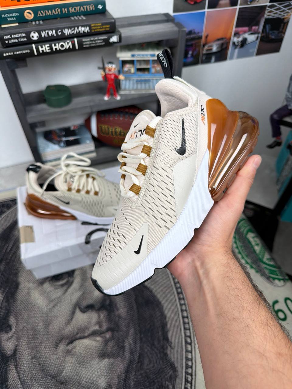 Кроссовки Nike Air Max 270