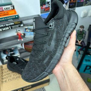 Кроссовки Nike Free Run 5.0 Next Nature «Triple Black»