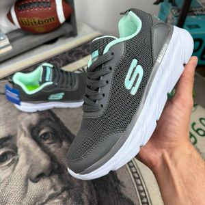 Кроссовки Skechers Max Cushioning